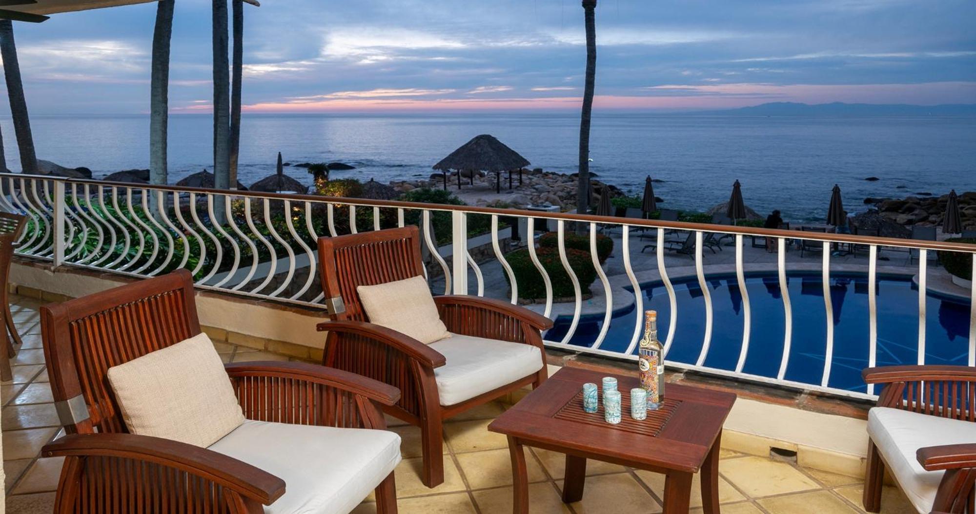 Ocean Front, 3 Bedroom, 3 Bathroom, Casa Natalia, Playa Esmeralda Puerto Vallarta Eksteriør bilde